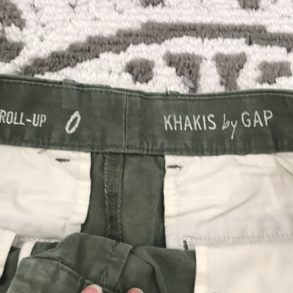 Gap shorts - Picture 2 of 3
